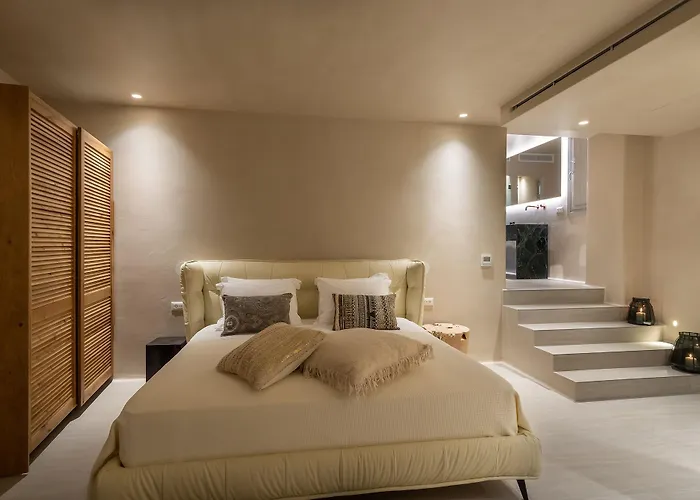 Отель Leto Mykonos Town